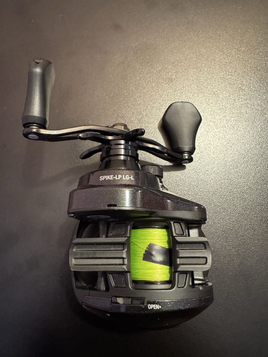 Abu Garcia Spike мултипликатор