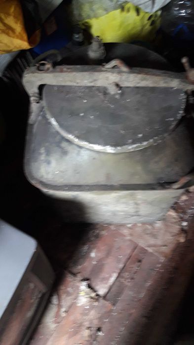 Продавам го меден 100литра