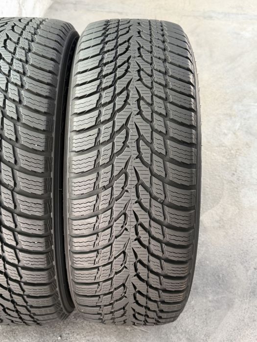 205/60/16 Nokian 2Броя: 100€ 7мм