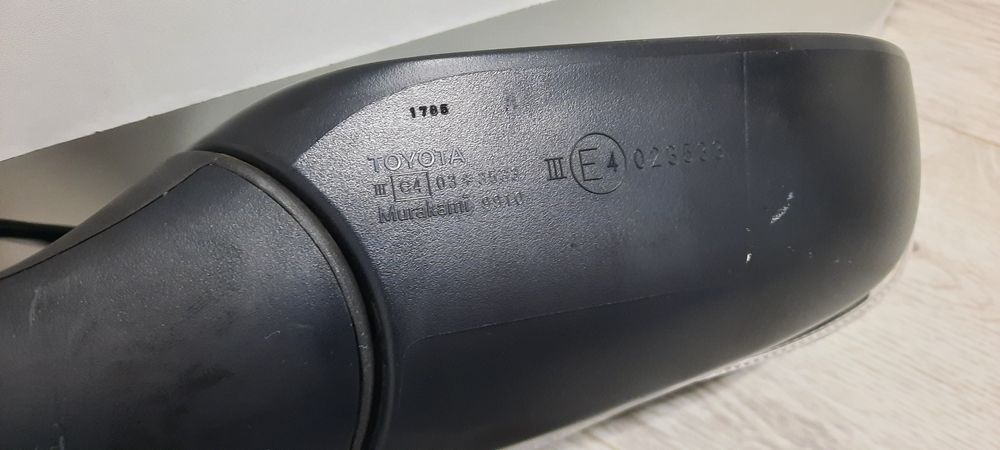 Зеркало камри 50, 55