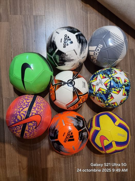 Mingi de fotbal diferite modele