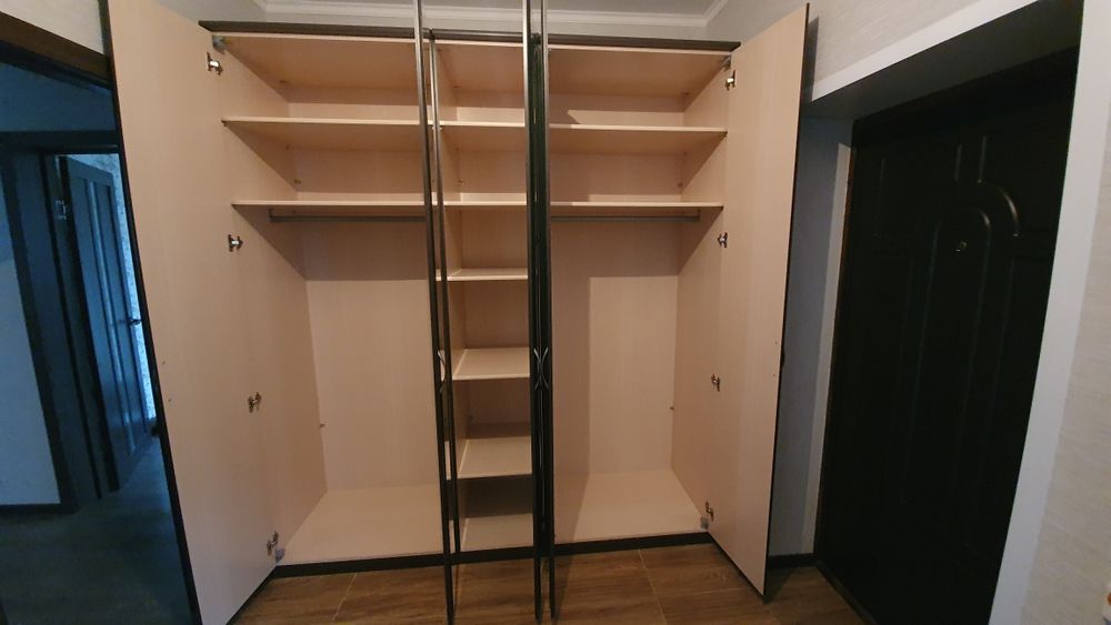 Новый шкаф разобран