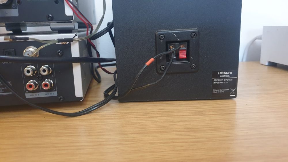 Minisistem Hitachi AXM-139E