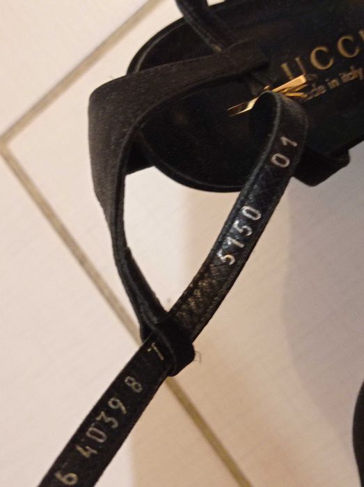 Уникални обувки GUCCI