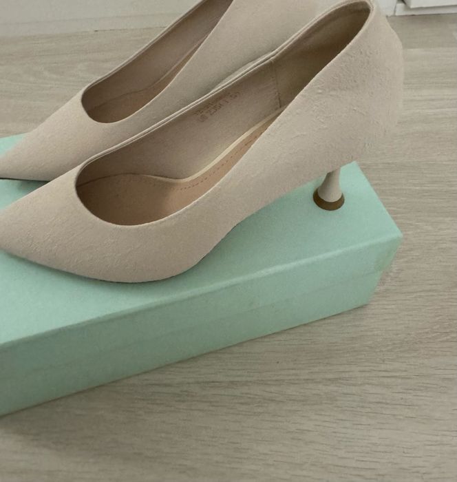 Продам туфли josyn