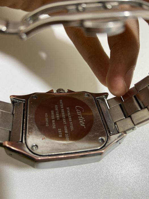 Наручные часы Cartier ,  почти новый ,нет никаких царапинов.