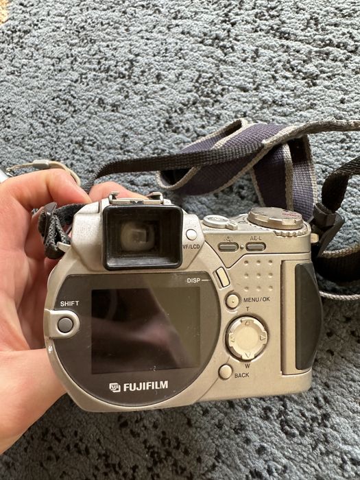 Фотоопарат канон, fujifilm ретро