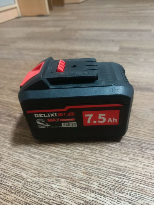 Продам шуруповёрт с большой батареей