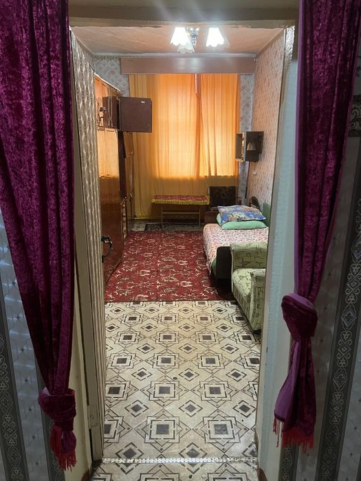 Продам крупногабаритную 3х комн квартиру - View 2