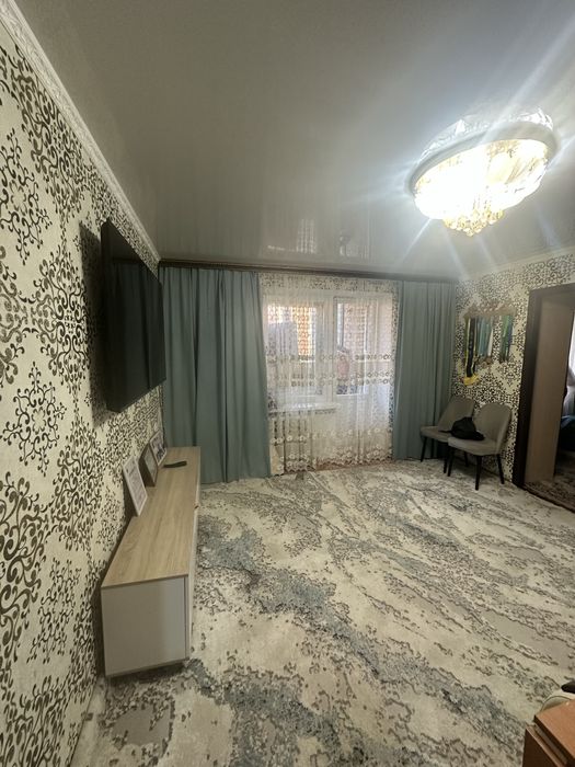 Продам 3-х комнт кв высотки