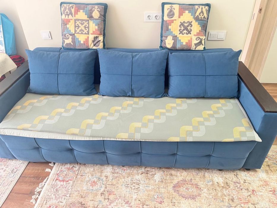 Диван в отличном состоянии