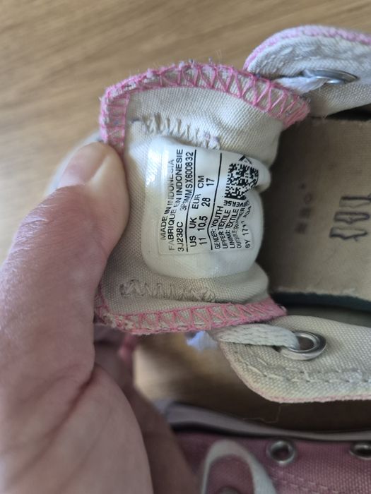 Кецове Vans, Nike, Converse