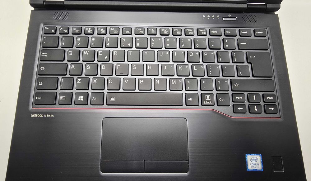 Fujitsu LifeBook U749  i5 8250U/8GB/256SSD/FHD/Подсветка