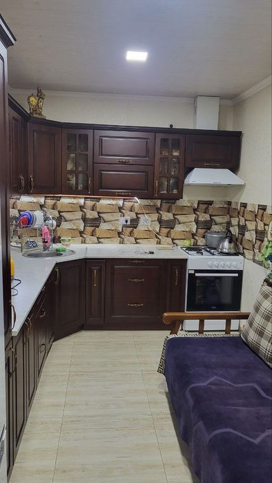 СРОЧНО 2 сотихлик евро ремонт КОТТЕДЖ сотилади