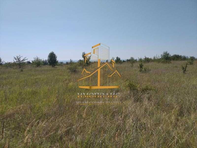 Продава се Парцел в Варна, м-т Боровец - юг - 4000 кв.м за 25 €/кв.м - Снимка #1