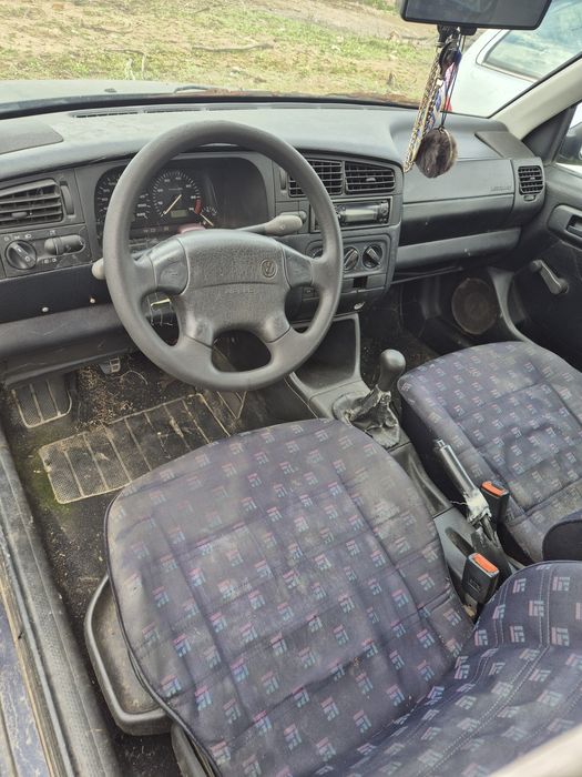 Голф 3  1.8 синхро 4х4 бракуван