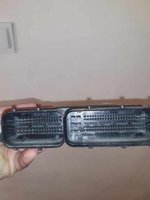 Vand calculator motor ECU audi a4 b8 cod caga 03L 906 022 MK