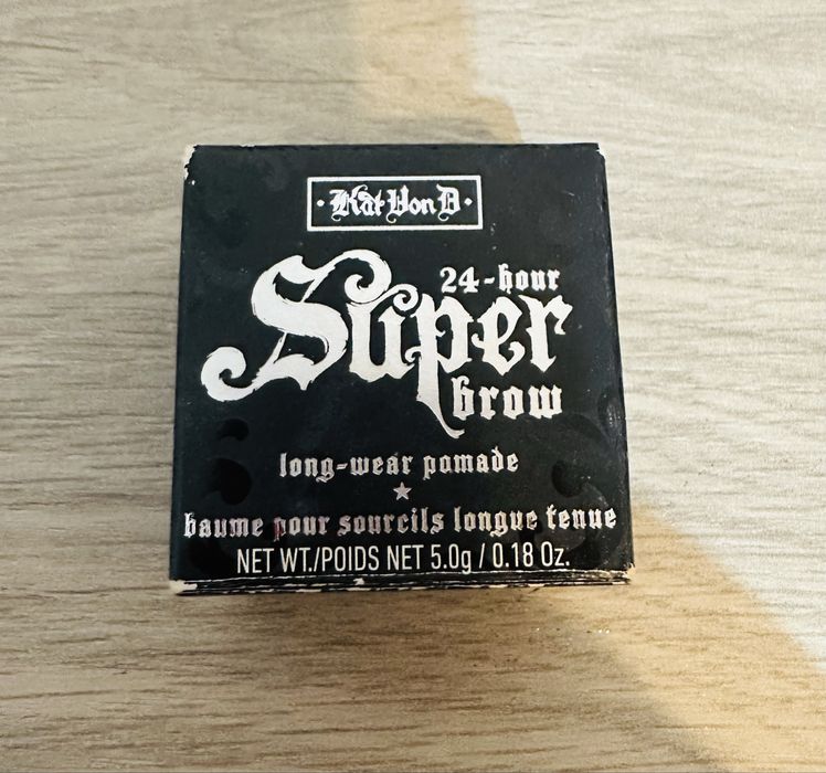 Kat Von D Pomade 50 lei