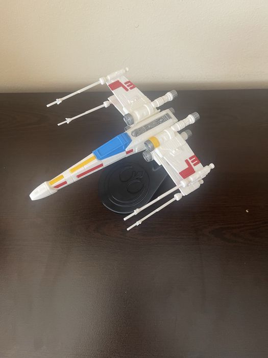 Star Wars модел – X-Wing изтребител