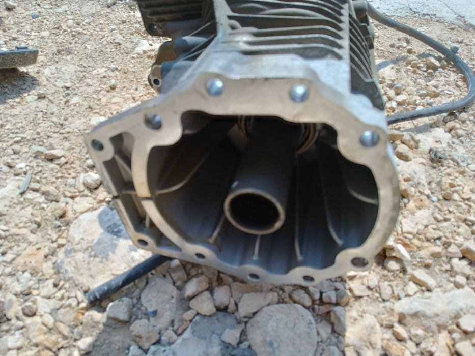 Раздатка за Тоарег / VW Touareg  - 0AD341010S