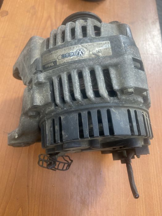 alternator vw skoda seat audi cod 058903016E 14V 90A