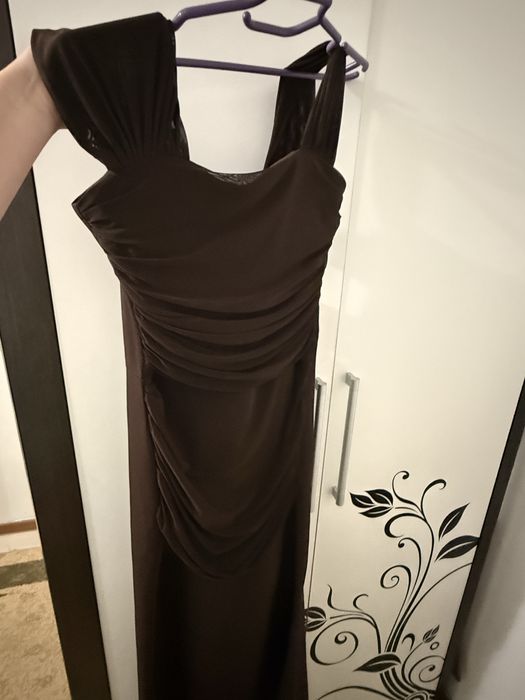 Платье макси коричневое