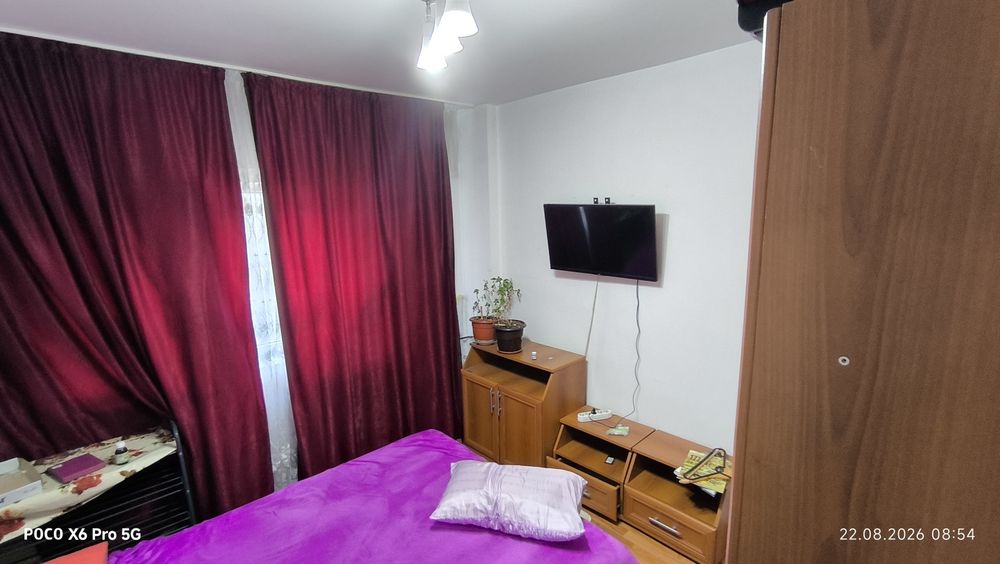 Închiriez apartament