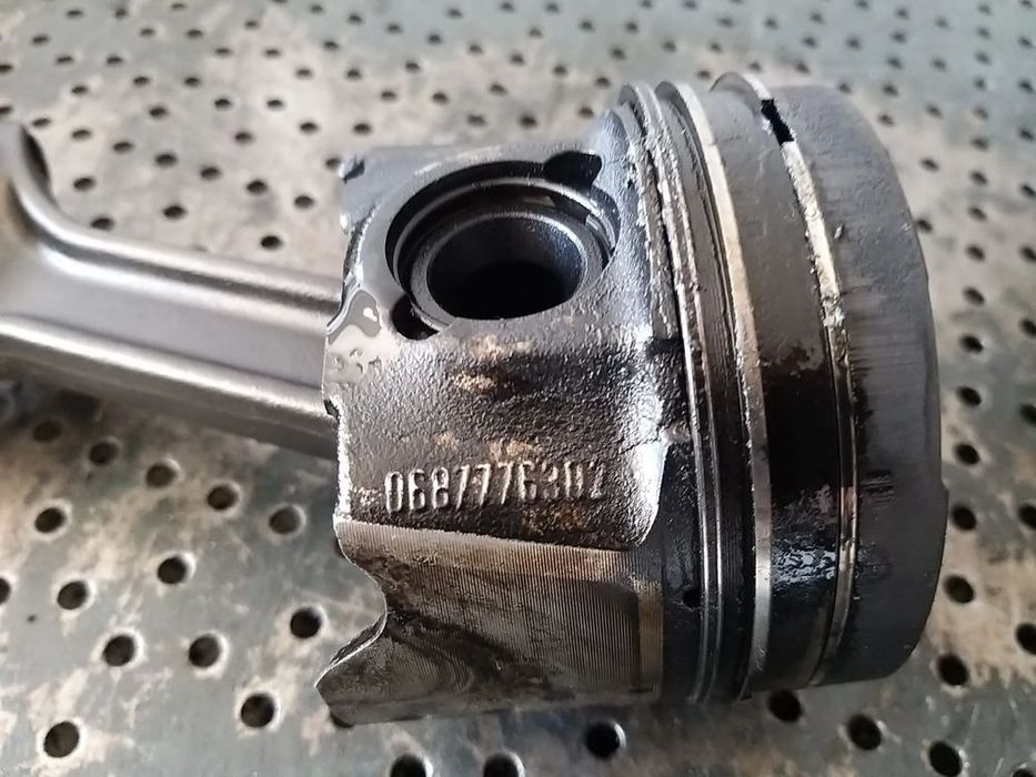Piston cu biela 1.6 cdti opel astra j 0687776302