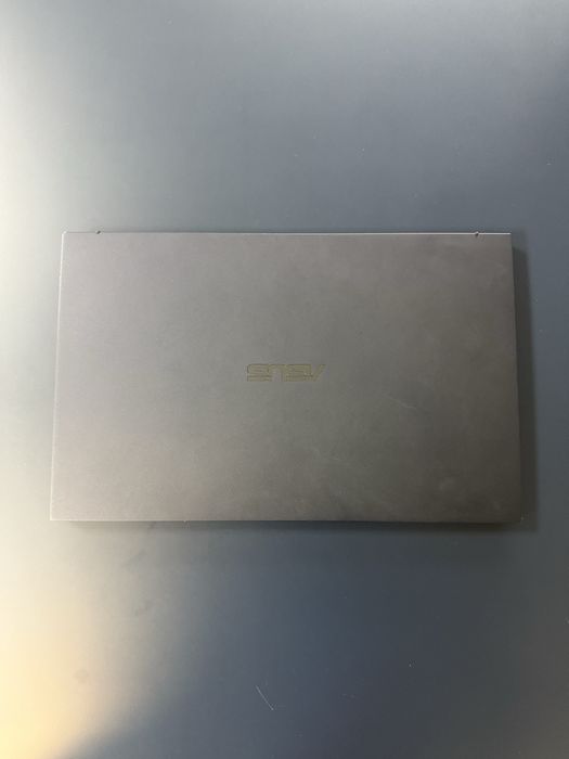 Asus ExpertBook 16RAM