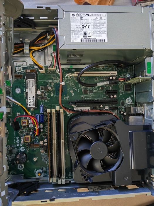 HP EliteDesk 800 G5 SFF, Intel Core i7-9700 (8-ядрен, 3.00~4.70 GHz), 16 GB DDR4-2666 (1x16GB), 512 GB SSD-NVMe, Windows 11 Pro