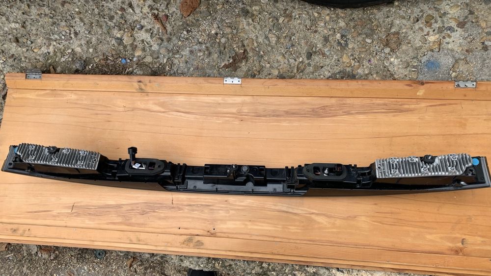 Светлини за задна врата на Range Rover L460