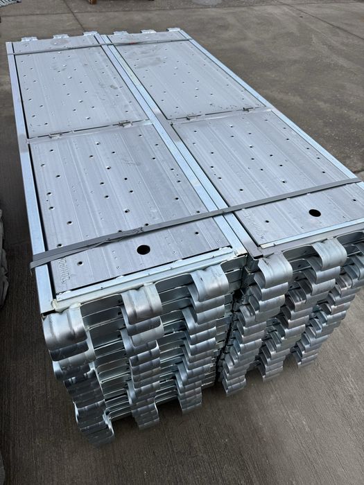 Schela metalica noua