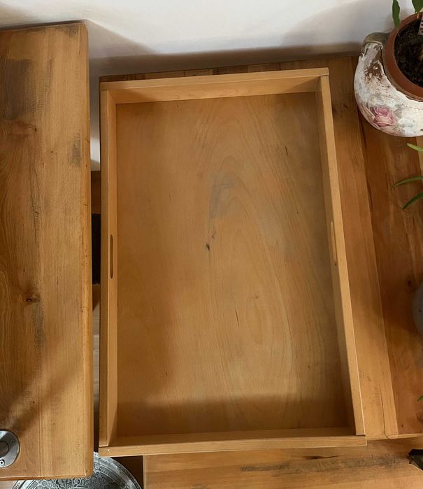 Masa de infasat din lemn, atasabila la patut bebe