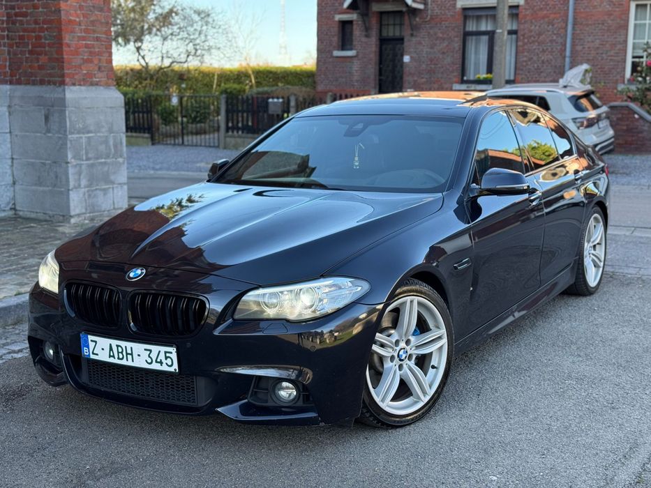 Vând BMW 530xd LCI M pachet pe serie, 3 butoane, Trapa, Ceasuri digitale, RAR Efectuat