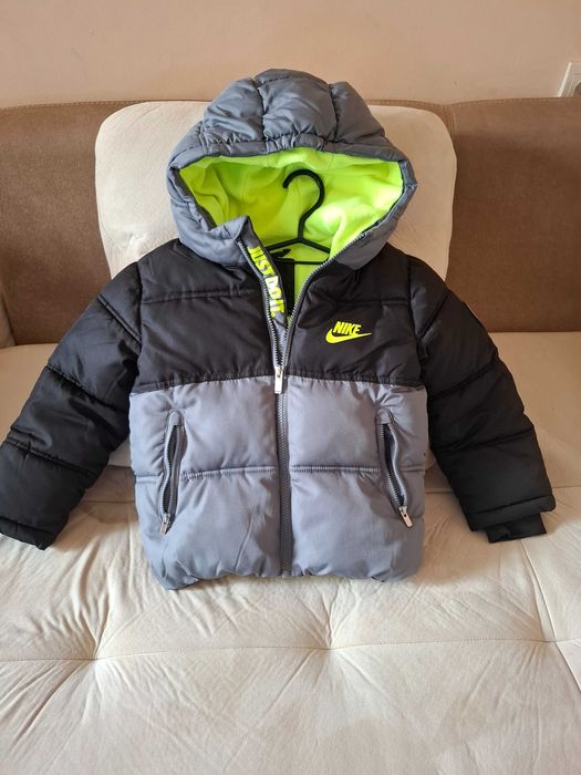 NIKE детско зимно яке