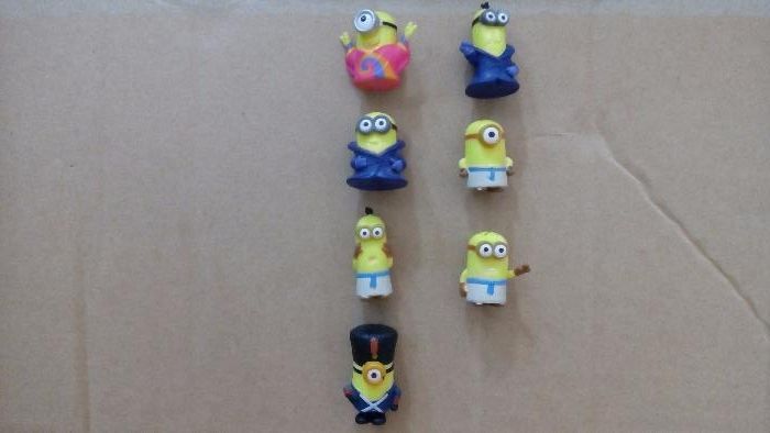 Шампоани със Миньоните;ключодържатели,фигурки,плюшени -1,2лв,5лв-9лв/б