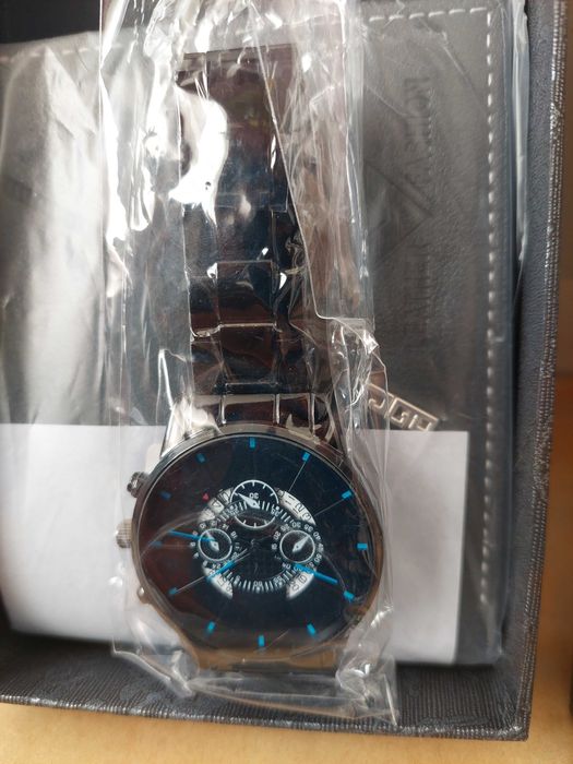 Set cadou barbat ochelari ceas si portofel - la tipla