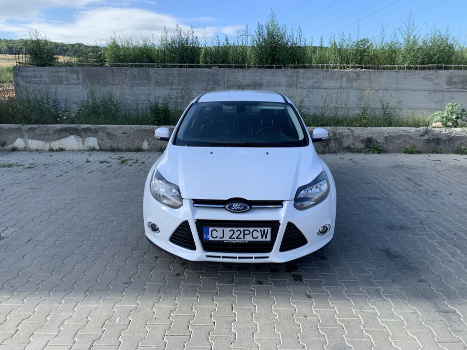 Ford Focus  Titanium1.6 TDCI 105cp 2013