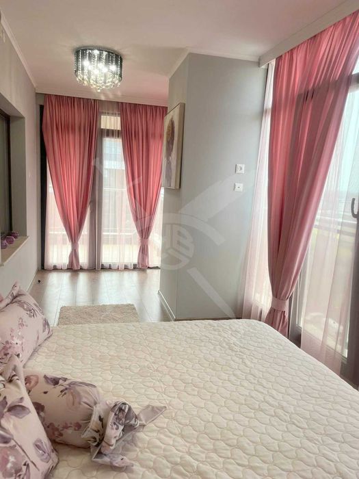 Продава се Тристаен апартамент в Пловдив, Христо Смирненски - 135 кв.м за 1535 €/кв.м - Снимка #4