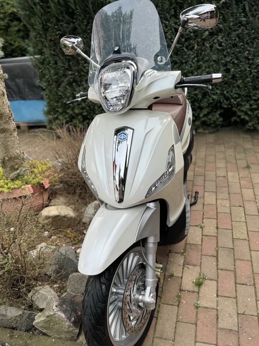 Scuter Piaggio Beverly  125i