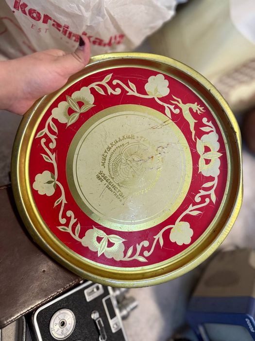 Eski antikvar narsala bor sotiladigan obshiga sotvoramn pulini keliwib