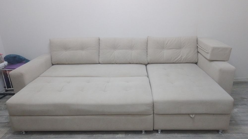 Диван большой 100 тыс.