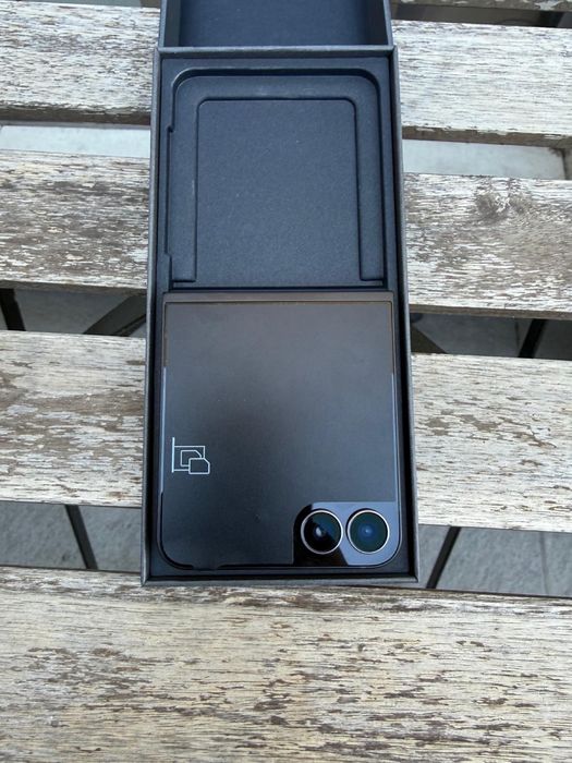 Samsung Galaxy Z Flip7 FE 5G – NOU – 8GB RAM / 128GB