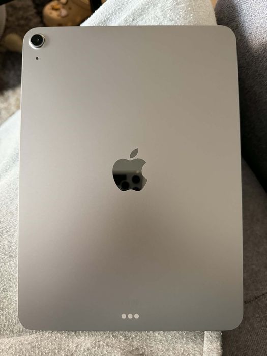 iPad Air M4.