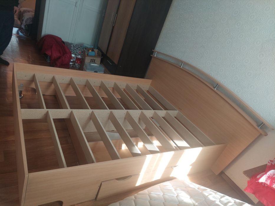 Продам двухспальная кровать