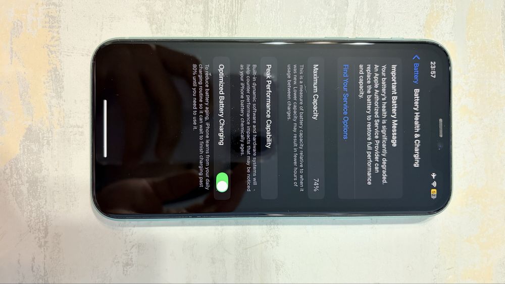 Iphone 11- хорошем состоянии