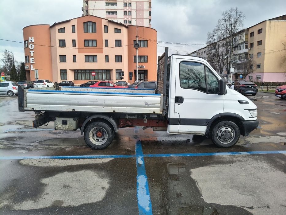 Iveco basculabil