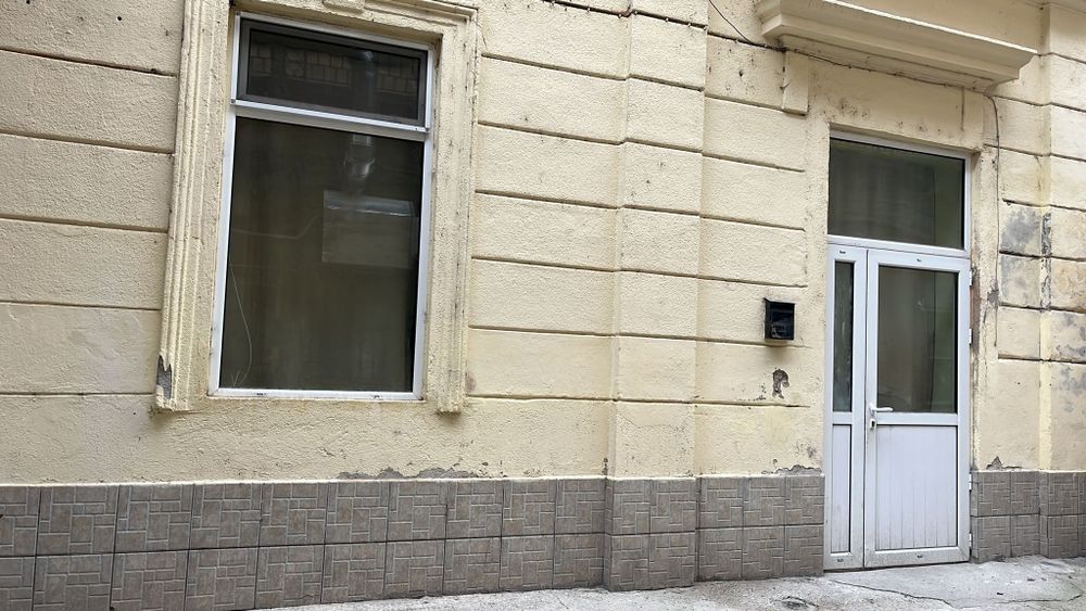 Vind 2 apartamente  cu 1 camera, zona centrala