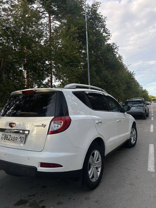 Продам Geele emgrand x7