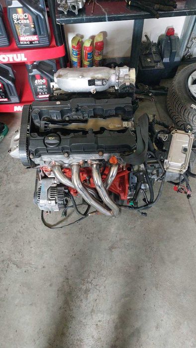 Двигател 1.6 16v CITROEN, PEUGEOT